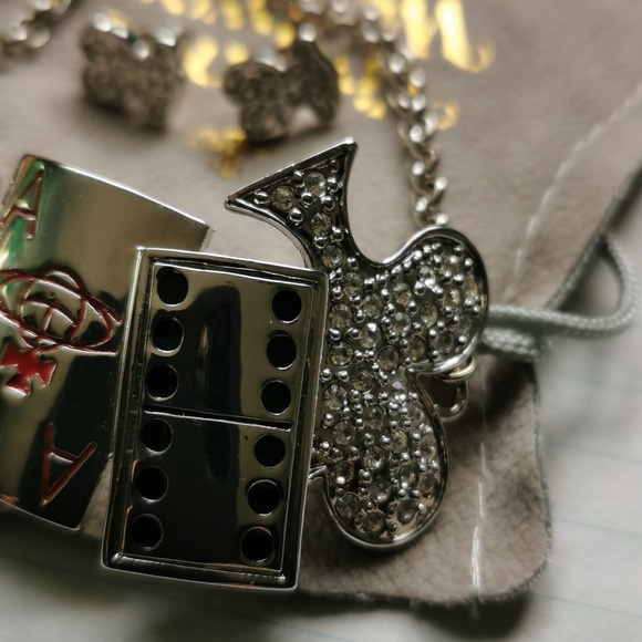 Vivienne Westwood - Picture 3 of 4